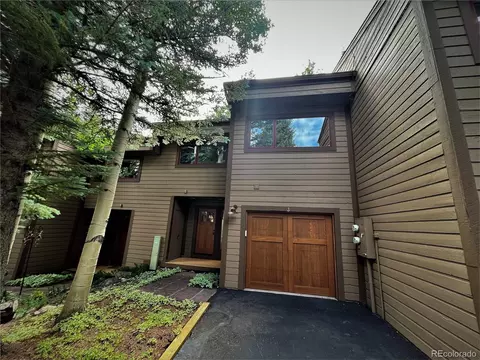 4552 Meadow Dr #3, Vail, CO 81657