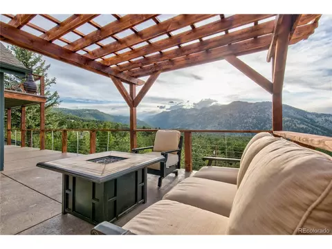 136 Elk Ridge Ln, Boulder, CO 80302 photo 2