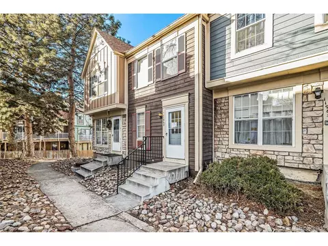 11963 E Ford Dr, Aurora, CO 80012 photo 2