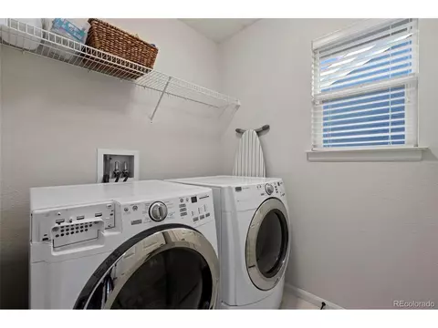 10048 E 28th Ave, Denver, CO 80238 photo 30