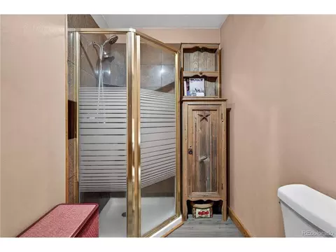Bath - 256 Houston St, Bailey, CO 80421 photo 2 of 4
