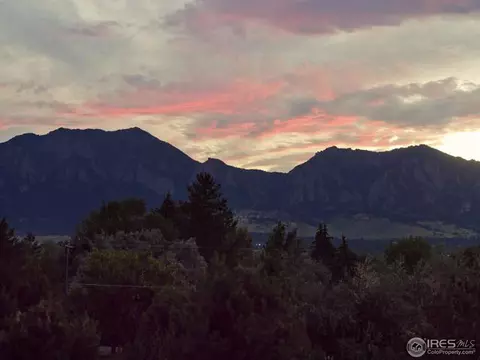 7641 Spring Dr, Boulder, CO 80303 photo 3