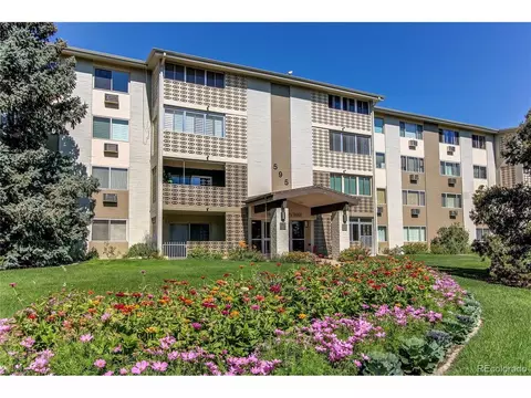 595 S Alton Way #3D, Denver, CO 80247