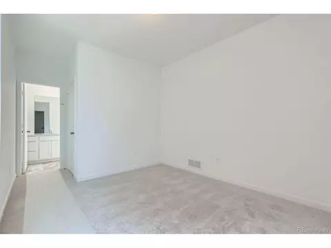 6747 E 149th Ave, Thornton, CO 80602 photo 10