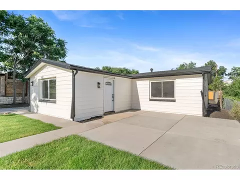 5640 Niagara St, Commerce City, CO 80022