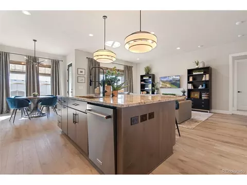 21946 E Allenspark Pl, Aurora, CO 80016 photo 13