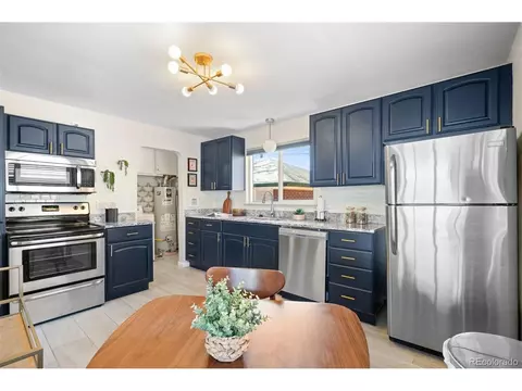 Kitchen - 3653 Forest St, Denver, CO 80207 photo 5 of 6