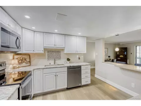 14102 E Linvale Pl #305, Aurora, CO 80014