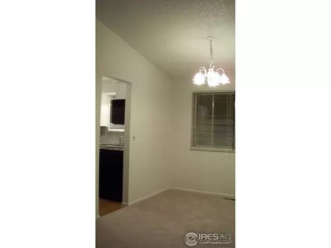 7834 Greenbriar Cir, Boulder, CO 80301 photo 11