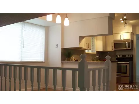 7834 Greenbriar Cir, Boulder, CO 80301 photo 7