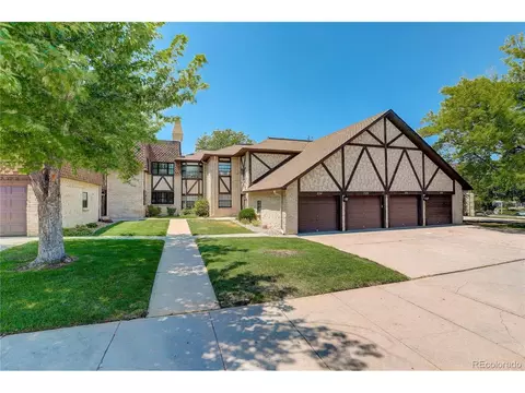 7250 Eastmoor Dr #124, Denver, CO 80237