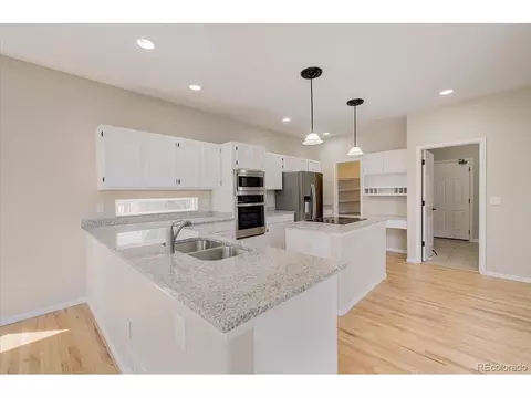 19896 E Progress Ln, Centennial, CO 80015 photo 6
