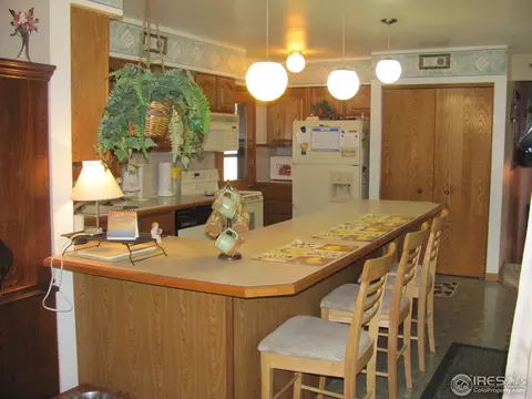324 Harvard St, Brush, CO 80723 photo 5