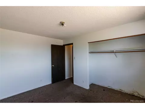 14955 Robins Dr, Denver, CO 80239 photo 14
