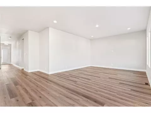 21097 E 62nd Dr, Aurora, CO 80019 photo 10
