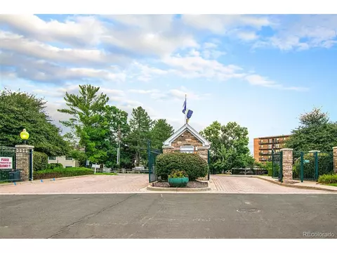 8300 Fairmount Dr #E102, Denver, CO 80247 photo 34