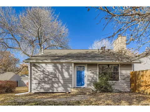 2910 S Revere St, Aurora, CO 80014