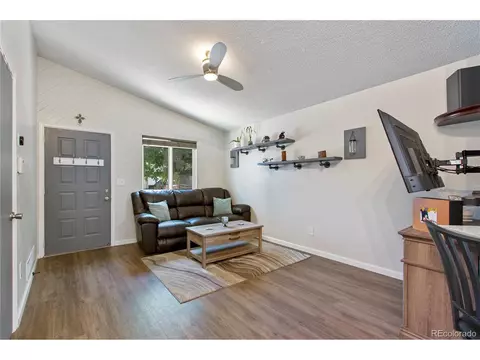17483 E Chenango Dr, Aurora, CO 80015 photo 22