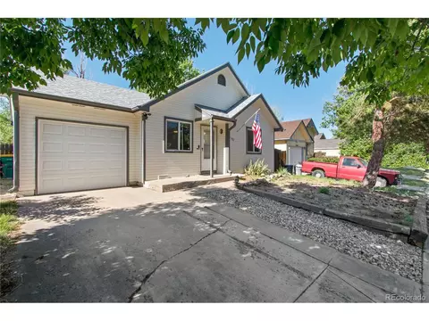 17483 E Chenango Dr, Aurora, CO 80015 photo 1