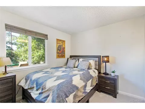 17483 E Chenango Dr, Aurora, CO 80015 photo 9