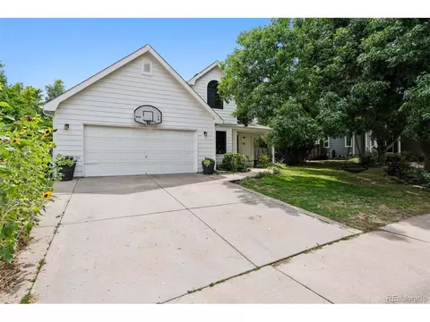 413 Mapleton Ct, Fort Collins, CO 80526