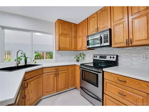 Kitchen - 4435 S Van Gordon Way, Morrison, CO 80465 photo 2 of 2