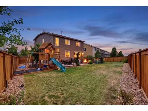 Exterior - 25647 E Maple Ave, Aurora, CO 80018 photo 4 of 10