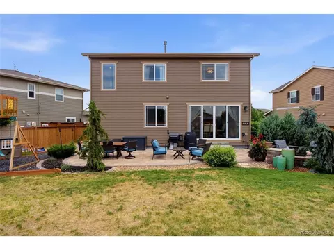 Exterior - 25647 E Maple Ave, Aurora, CO 80018 photo 7 of 10