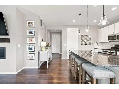 Entry Way - 25647 E Maple Ave, Aurora, CO 80018 photo 3 of 3
