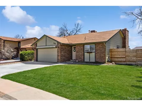 9532 W Walden Ave, Littleton, CO 80128
