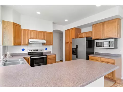 18606 E 47th Ave, Denver, CO 80249 photo 8