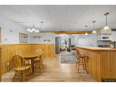 Dining - 5046 Rangeview Ave, Longmont, CO 80504 photo 3 of 3