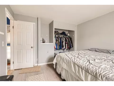 19356 E Batavia Pl, Aurora, CO 80011 photo 9