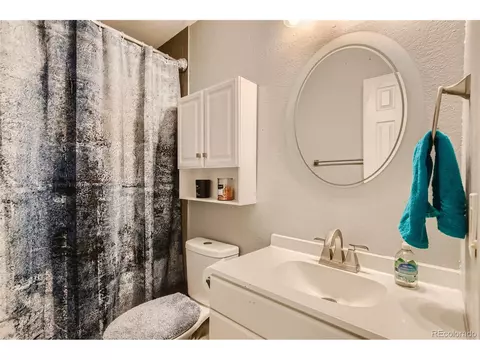 19356 E Batavia Pl, Aurora, CO 80011 photo 10