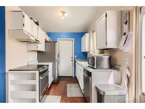 19356 E Batavia Pl, Aurora, CO 80011 photo 4