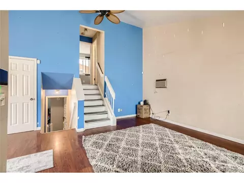 19356 E Batavia Pl, Aurora, CO 80011 photo 2