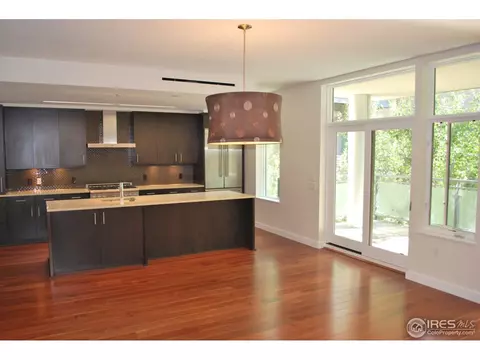 1655 Walnut St #211, Boulder, CO 80302 photo 3