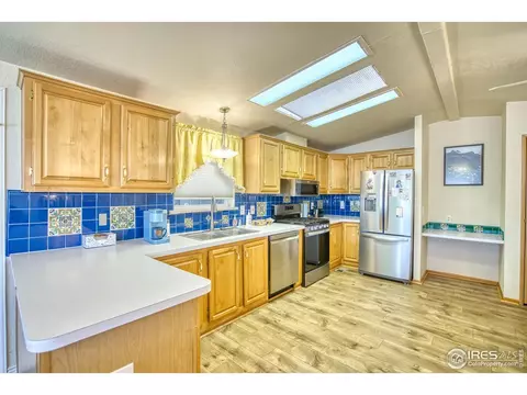 605 W 57th St #42, Loveland, CO 80538