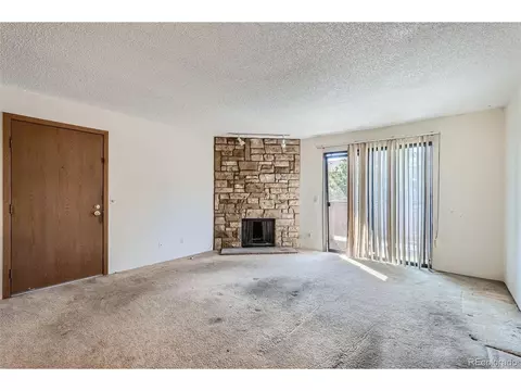 211 Wright St #203, Lakewood, CO 80228 photo 4