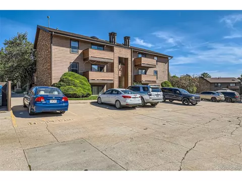 211 Wright St #203, Lakewood, CO 80228 photo 2
