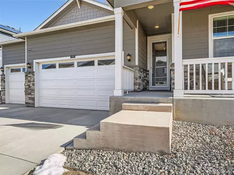 152 Fox St, Bennett, CO 80102 photo 3