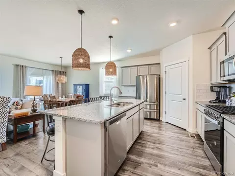 152 Fox St, Bennett, CO 80102 photo 12