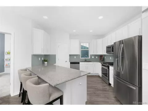 9371 E 58th Ave, Denver, CO 80238 photo 7