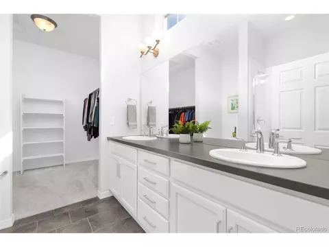 9371 E 58th Ave, Denver, CO 80238 photo 13