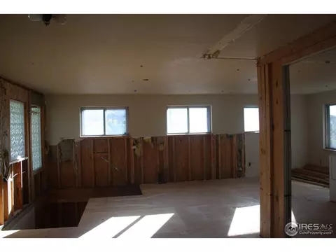 1051 E 5th Ave, Lyons, CO 80540 photo 8