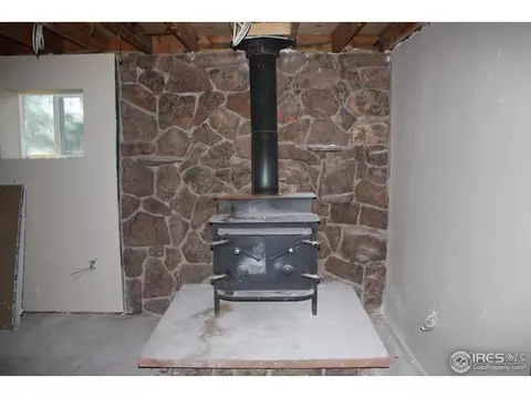 1051 E 5th Ave, Lyons, CO 80540 photo 7