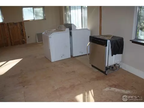 1051 E 5th Ave, Lyons, CO 80540 photo 23