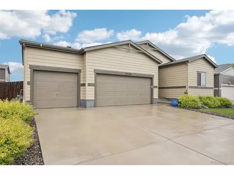 2328 Saddle Back Ct, Fort Lupton, CO 80621