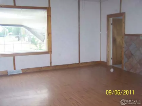 245 Washington Ave, Bennett, CO 80102 photo 2