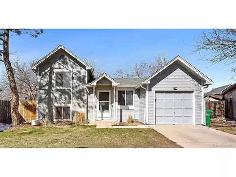 4627 S Pagosa Way, Aurora, CO 80015